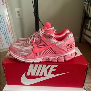 Nike Women's Vomero Pink Running Sneakers